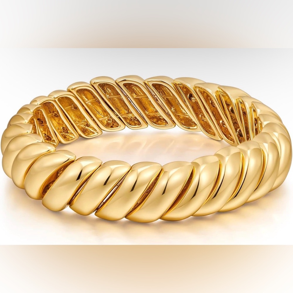 Elegant Chunky Bangle Bracelet AVAILABLE IN GOLD OR SILVER